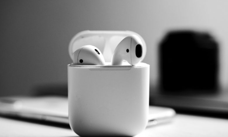 How to Connect Airpods to a Macbook